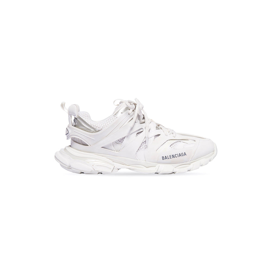 Sneakers Track