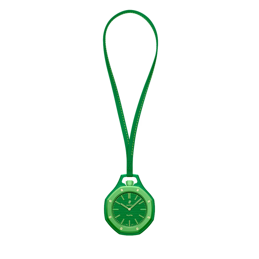 GREEN EIGHT