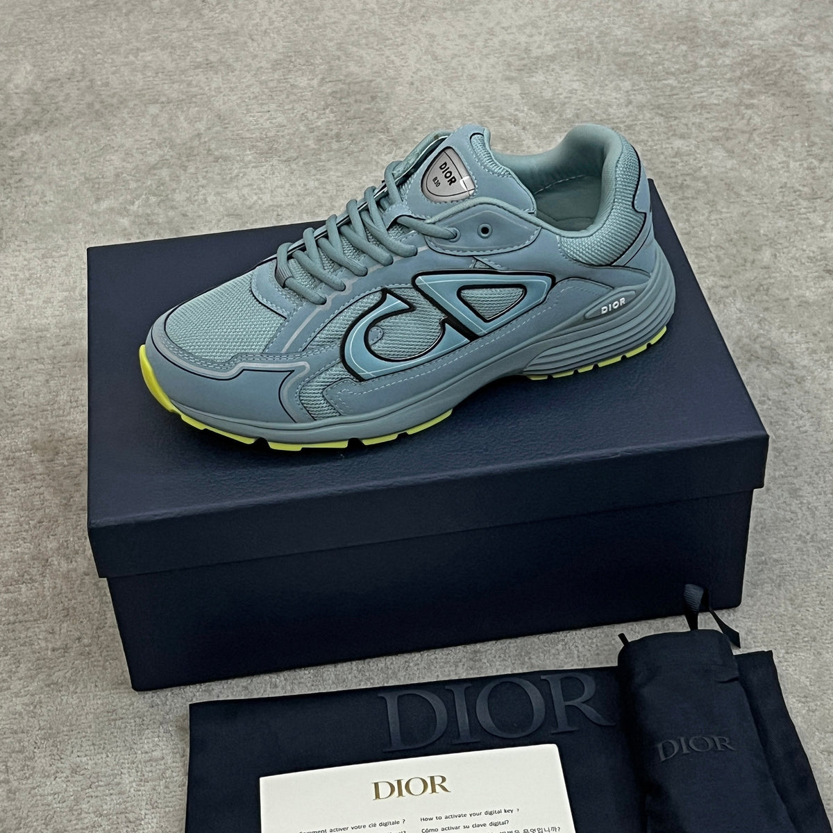 Sneakers B30