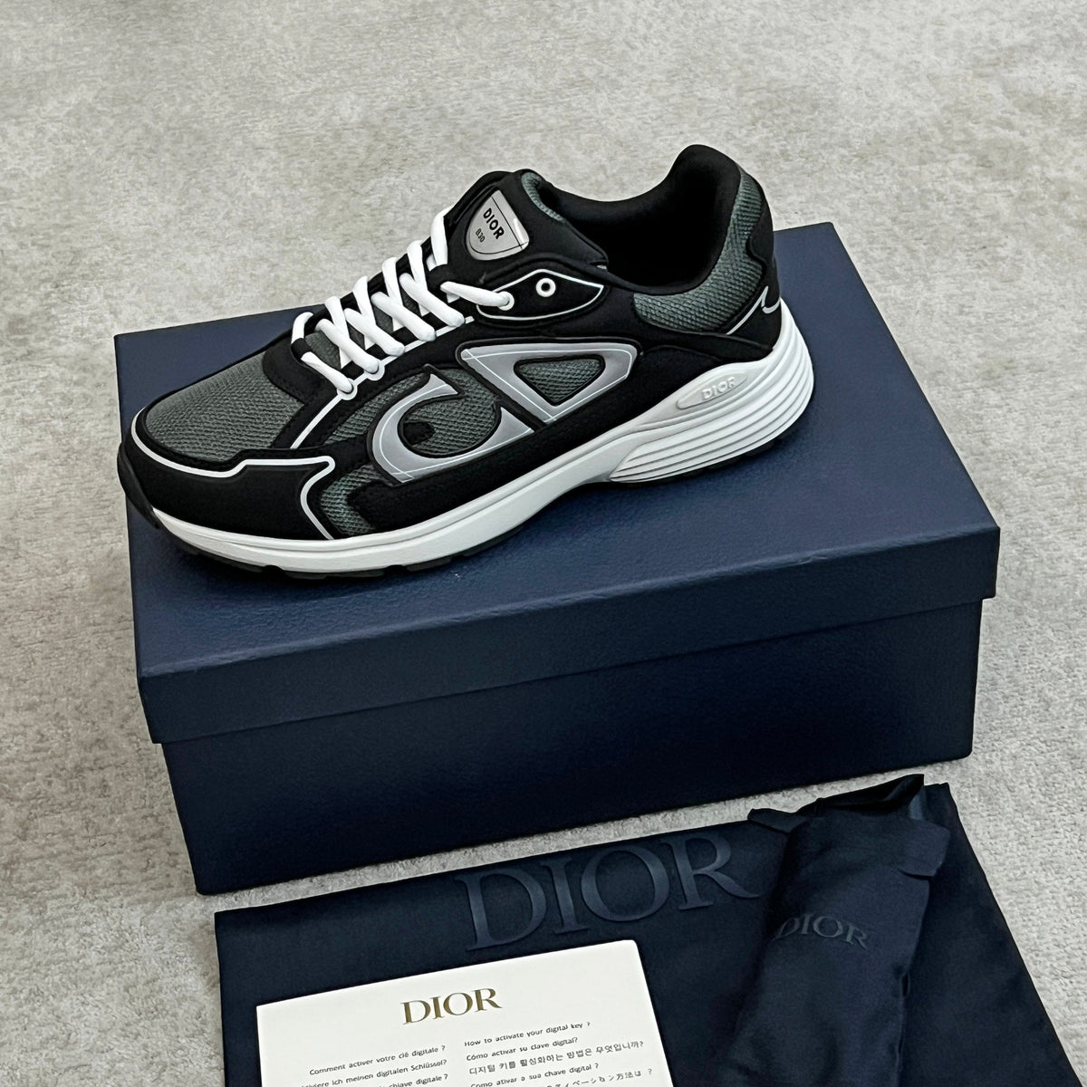 Sneakers B30